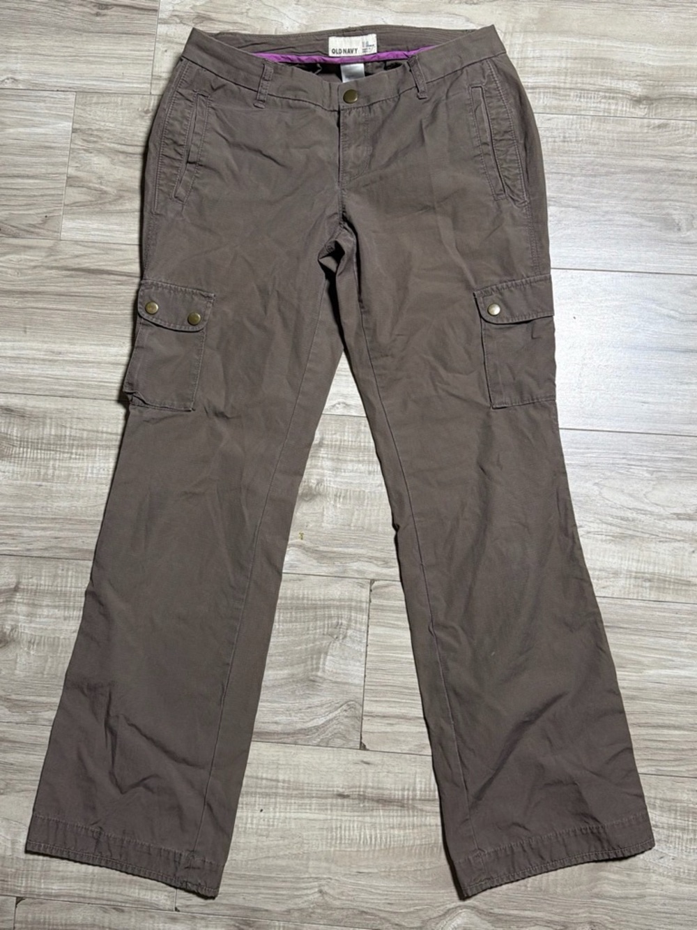 Old Navy women’s  Dark Brown Cargo Pants